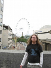 London eye in background, some idiot in the front